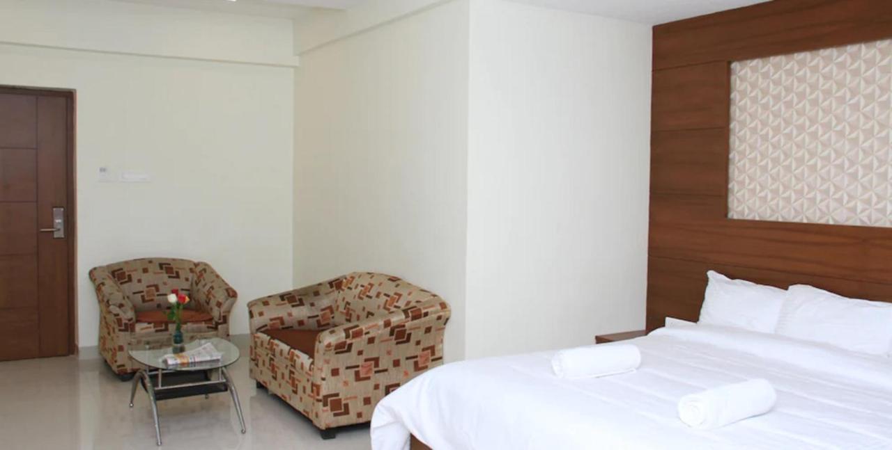 A And M Rooms And Residences Chennai Zewnętrze zdjęcie