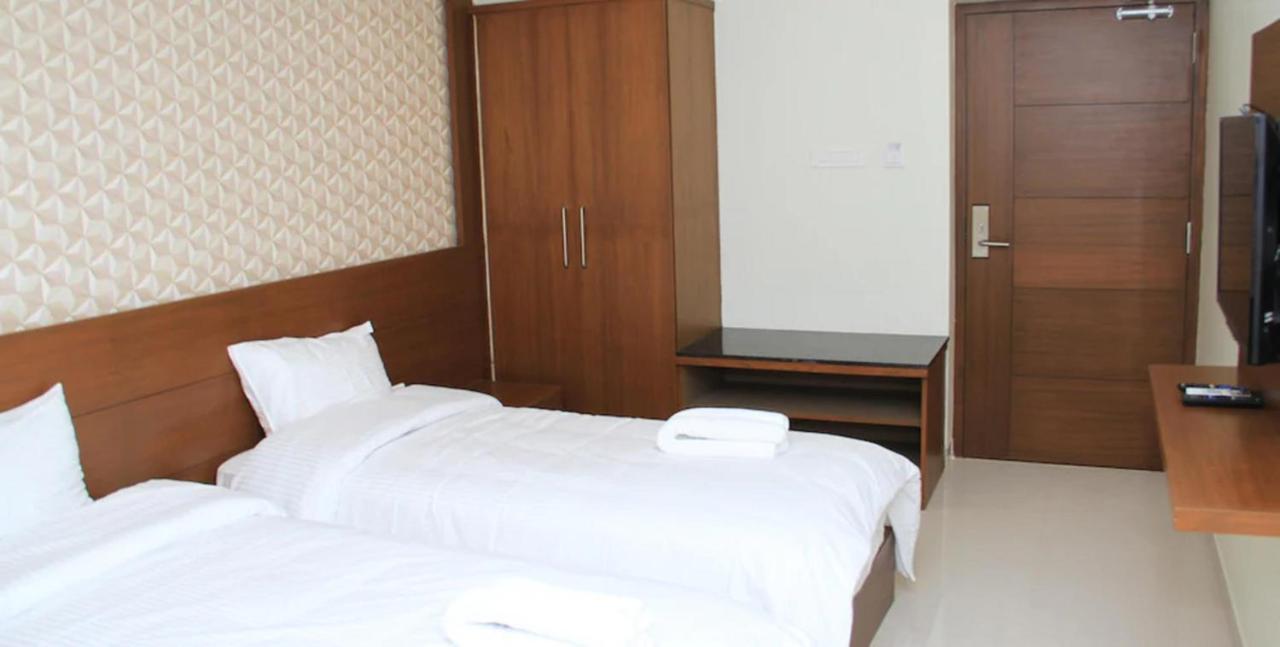 A And M Rooms And Residences Chennai Zewnętrze zdjęcie